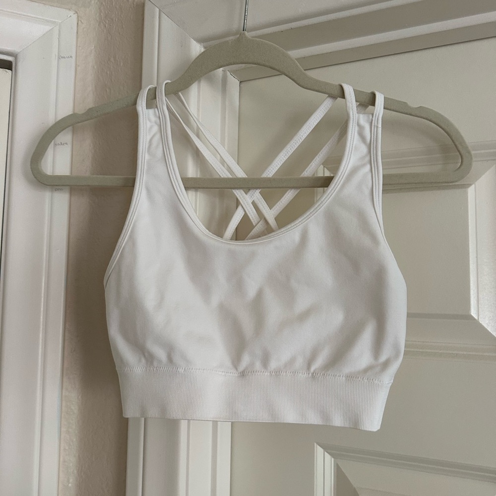 Alphalete Amplify Revival Sports Bra - White